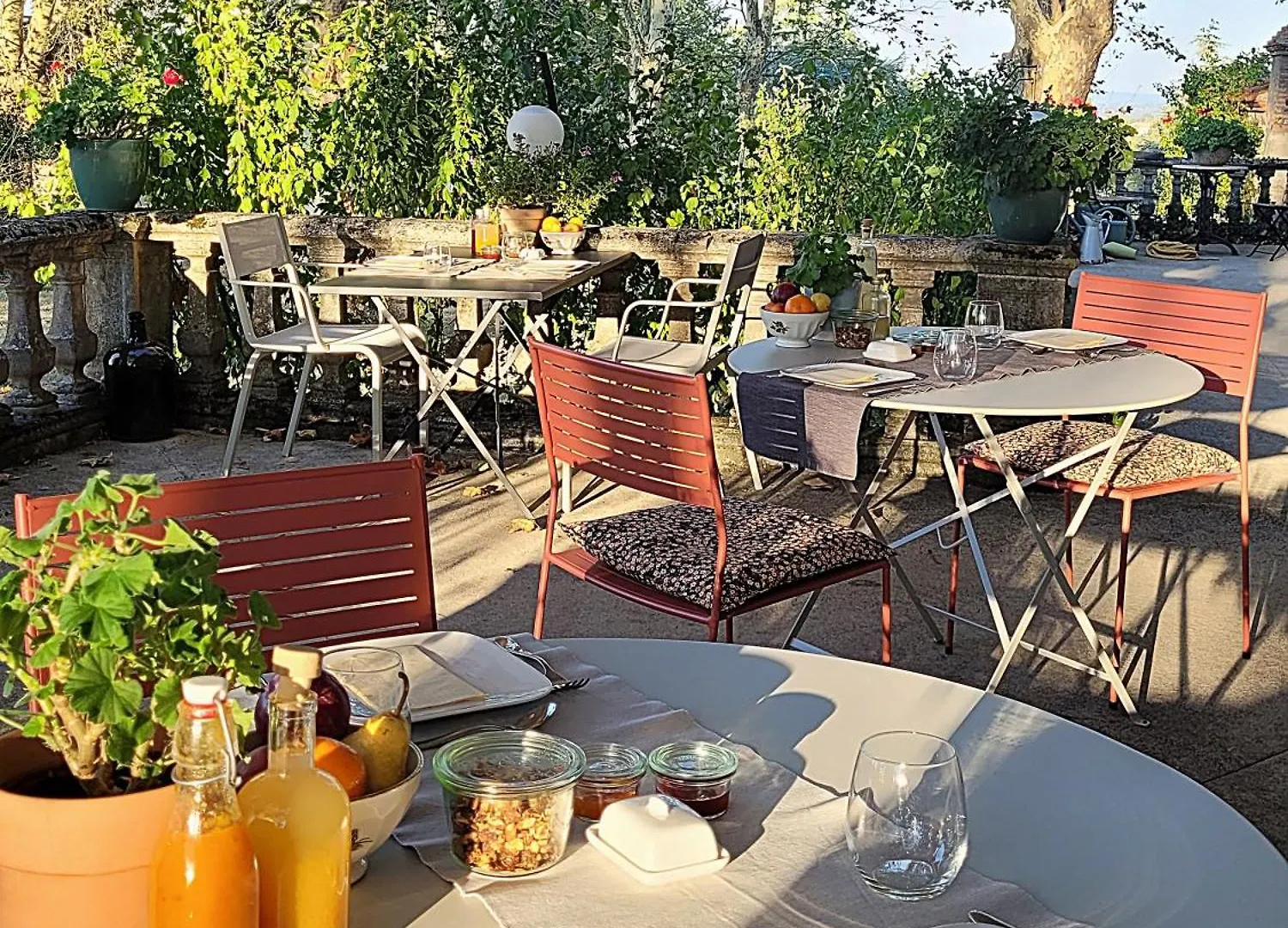 Oh, Le Chateau! Almayrac Bed & Breakfast