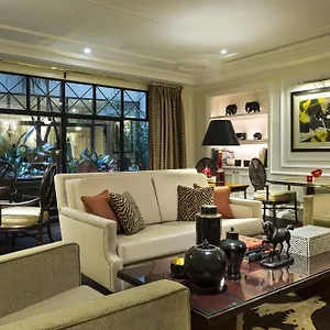 **** Hotel Francois 1er France