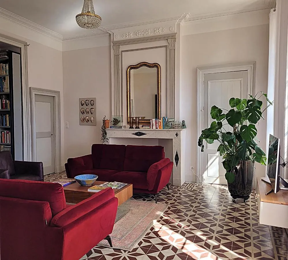 Bed & Breakfast Oh, Le Chateau! Almayrac
